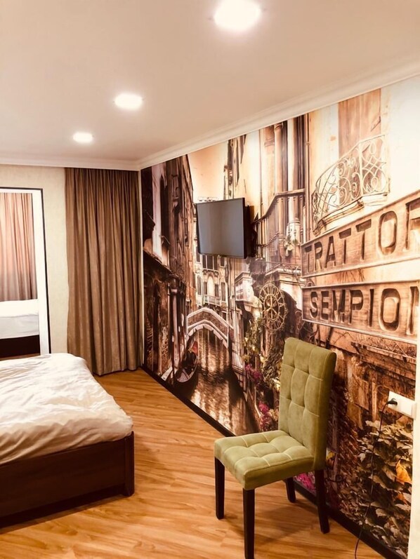 Classic Condo | 2 bedrooms, free WiFi