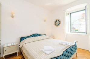 Ferienhaus (Four Bedroom Holiday Home with Terrac)