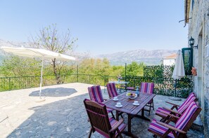 Casa (Four Bedroom Holiday Home with Terrac) | Terraza o patio