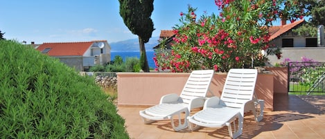 Apartment (One Bedroom Apartment with Terrace) | Terrace/patio