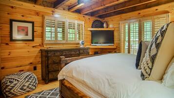 Kabin, 3 kamar tidur | 3 kamar tidur, meja kerja, dan ruang kerja ramah laptop