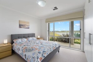3 Schlafzimmer, Bügeleisen/Bügelbrett, WLAN, Bettwäsche