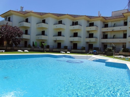Piscine. Garden Relax Suite .