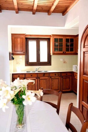 Oven, dining tables