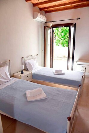 2 chambres, fer et planche à repasser, Wi-Fi gratuit