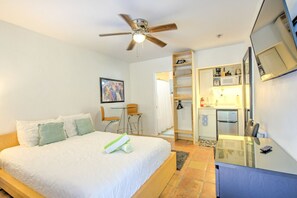 1 Schlafzimmer, Schreibtisch, Bügeleisen/Bügelbrett, kostenloses WLAN