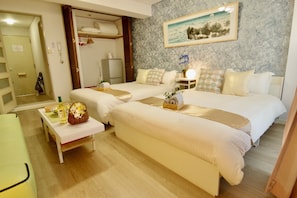 1 bedroom, desk, free WiFi, bed sheets