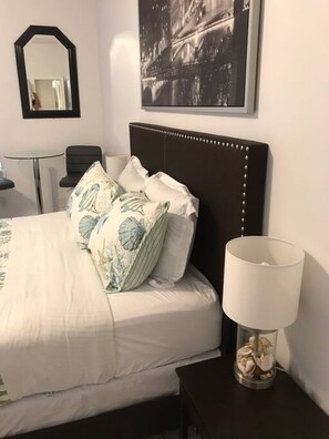 1 Schlafzimmer, Schreibtisch, Bügeleisen/Bügelbrett, kostenloses WLAN