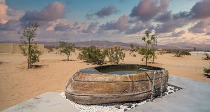 Private Hot Springs Rock tub and Medjool Cabin