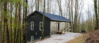 Hot-Tub/Wifi/Fireplace - Honeysuckle Bridge