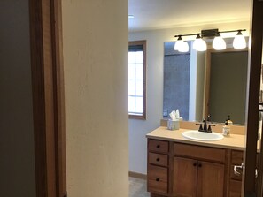 Bathtub