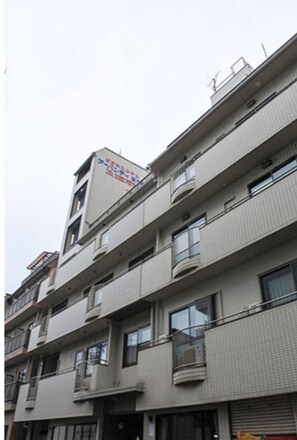 Exterior - Single smoking Plan with free breakfast  1 mi / Osaka Ōsaka (Osaka)