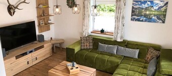 Vacation home Bergvagabund for up to 12 people, 5 separate bedrooms, garden, balcony, 165 sqm