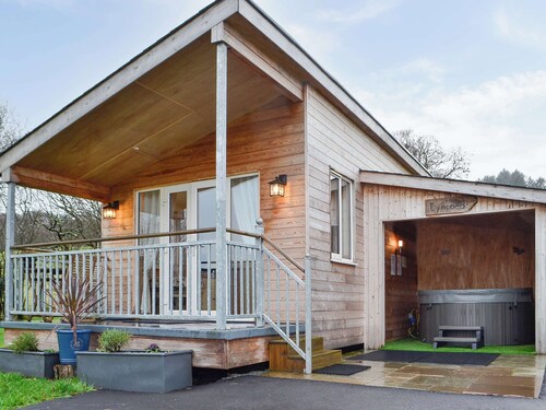 An ideal spot for relaxing and unwinding from the daily hustle and bustle.