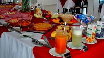 Petit déjeuner buffet compris tous les jours