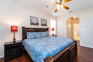 4 bedrooms, iron/ironing board, free WiFi, bed sheets