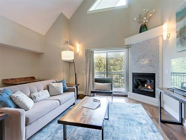 TV, fireplace, offices