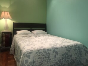 1 bedroom, WiFi - Private Stanza (Queens)
