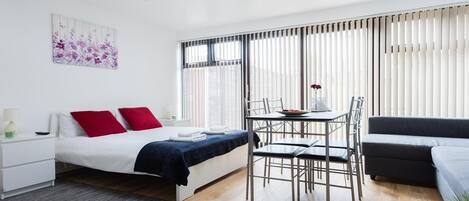 1 bedroom, iron/ironing board, free WiFi, bed sheets