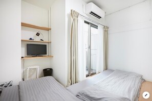 1 makuuhuone, työpöytä, silitysrauta/-lauta, ilmainen Wi-Fi