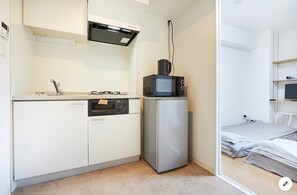 1 chambre, bureau, fer et planche à repasser, accès au Wi-Fi (inclus)