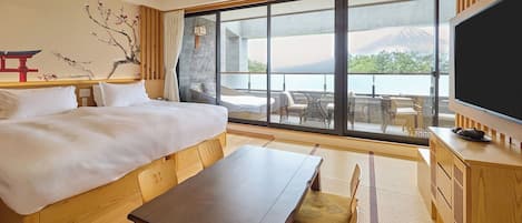 1 bedroom, desk, free WiFi, bed sheets