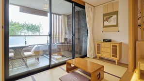 Interior - Standard JapaneseWestern roomNo Mt Fuji view breakfast included / Minamitsuru-gun Yamanashi (Minamitsuru-gun)