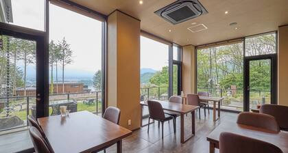 View of Mt Fuji Deluxe JapaneseWestern Room Openair bath and balcony included Breakfast incl / Minamitsuru-gun Yamanashi