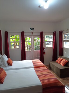 1 bedroom, iron/ironing board, WiFi, bed sheets