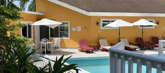 Tropical Garden at The Blue Orchid with Pool