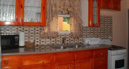 ONE BEDROOM APARTMENT