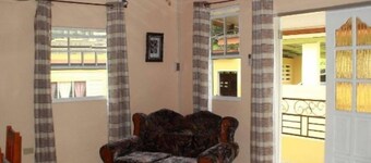 ONE BEDROOM APARTMENT