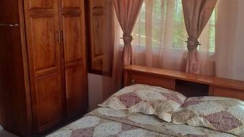 3 chambres, fer et planche Ă repasser, Wi-Fi gratuit, draps fournis