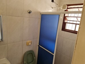 Interior - 800 mts da Praia (SP)