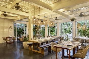 Restaurant on-premise at Kimpton Aluna Tulum by IHG