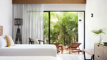 Premium bedding, down duvets, in-room safe, blackout curtains