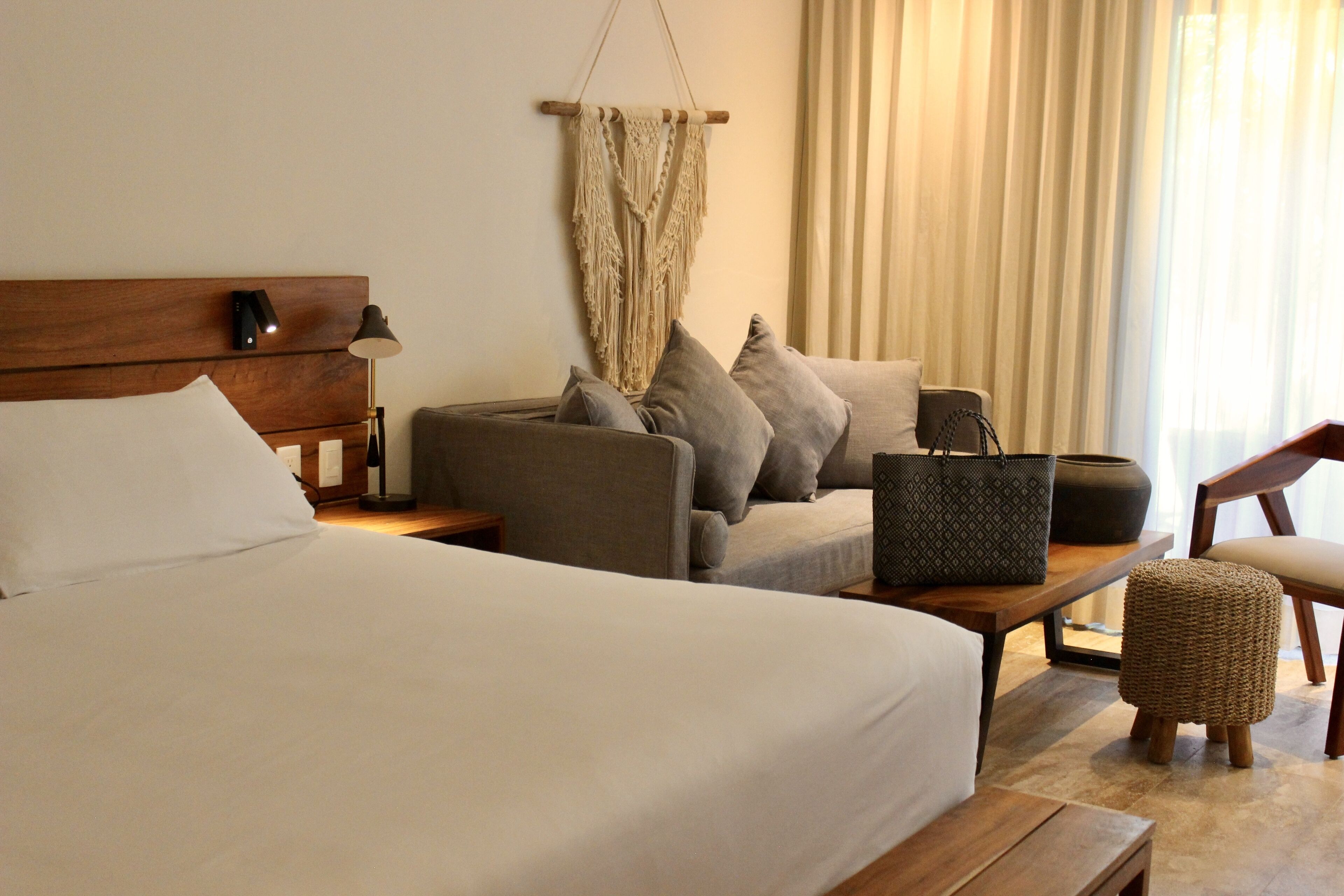 Premium bedding, down comforters, in-room safe, blackout drapes