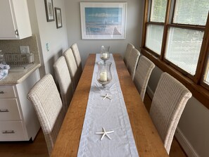 Dining - 7br/3.5ba Classic Bay Head Beach House Steps To The Beach  (Bay Head)