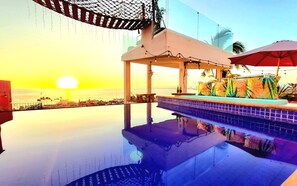 Alberca al aire libre 