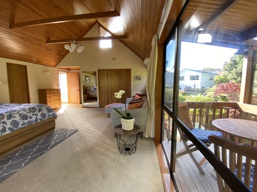Suitable for Romantic/family holiday in a mesmerising quiet natural surroundings