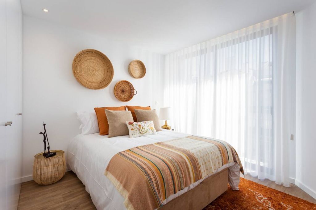 3 bedrooms, in-room safe, desk, iron/ironing board