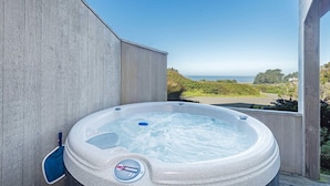 Unclassified image, 3 of 27, button - Viglione Fireplace, Hot Tub, & Ocean Views (Sea Ranch)