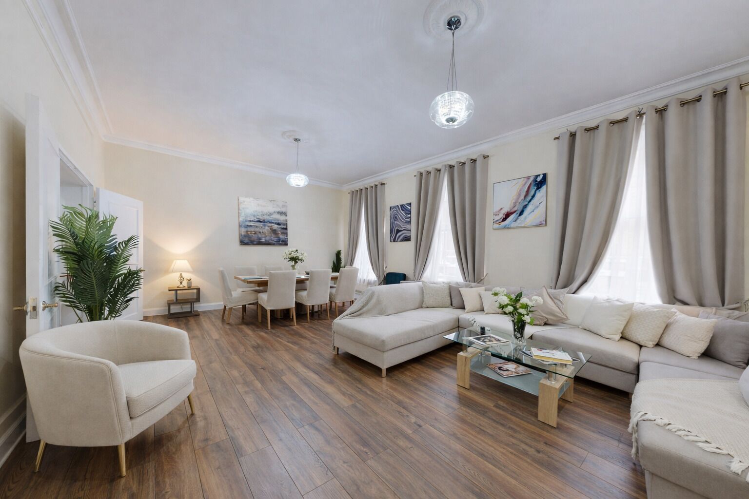 Wohnzimmer / Lounge