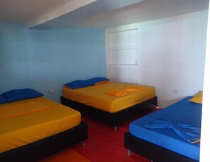 Basic-fællessovesal