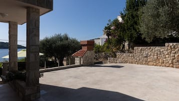 Departamento (One Bedroom Apartment) | Estacionamiento | Estacionamiento gratis