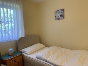 1 bedroom, cots/infant beds, free WiFi - Haus Sonnenwinkel - Bungalow 10 (Dahme)