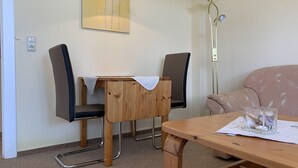 Dining - Haus Sonnenwinkel - Bungalow 10 (Dahme)