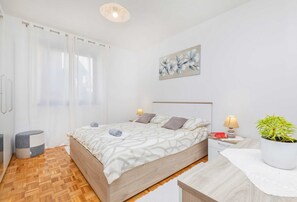 Double Room (Double Room with Private Bathroom) | 2 bedrooms, WiFi - Rooms Ivo (Dubrovnik)