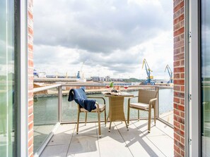 Unclassified image, 4 of 28, button - Hafenspitze App. 31, Deutschland (Wismar)