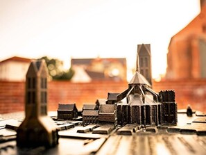 Unclassified image, 5 of 29, button